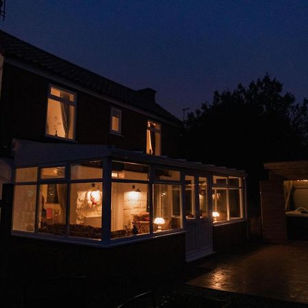 Hot Tub Pet Friendly Luxury Cosy Cottage, Near Withernsea And Patrington Welwick Kültér fotó