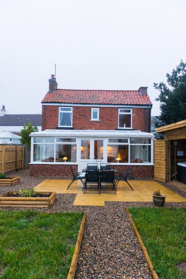 Hot Tub Pet Friendly Luxury Cosy Cottage, Near Withernsea And Patrington Welwick Kültér fotó