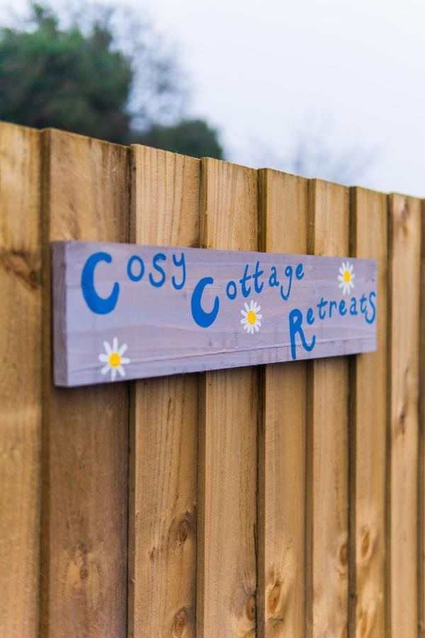 Hot Tub Pet Friendly Luxury Cosy Cottage, Near Withernsea And Patrington Welwick Kültér fotó