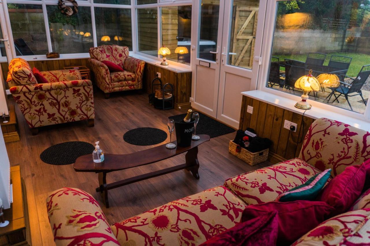 Hot Tub Pet Friendly Luxury Cosy Cottage, Near Withernsea And Patrington Welwick Kültér fotó