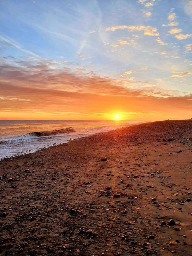 Hot Tub Pet Friendly Luxury Cosy Cottage, Near Withernsea And Patrington Welwick Kültér fotó