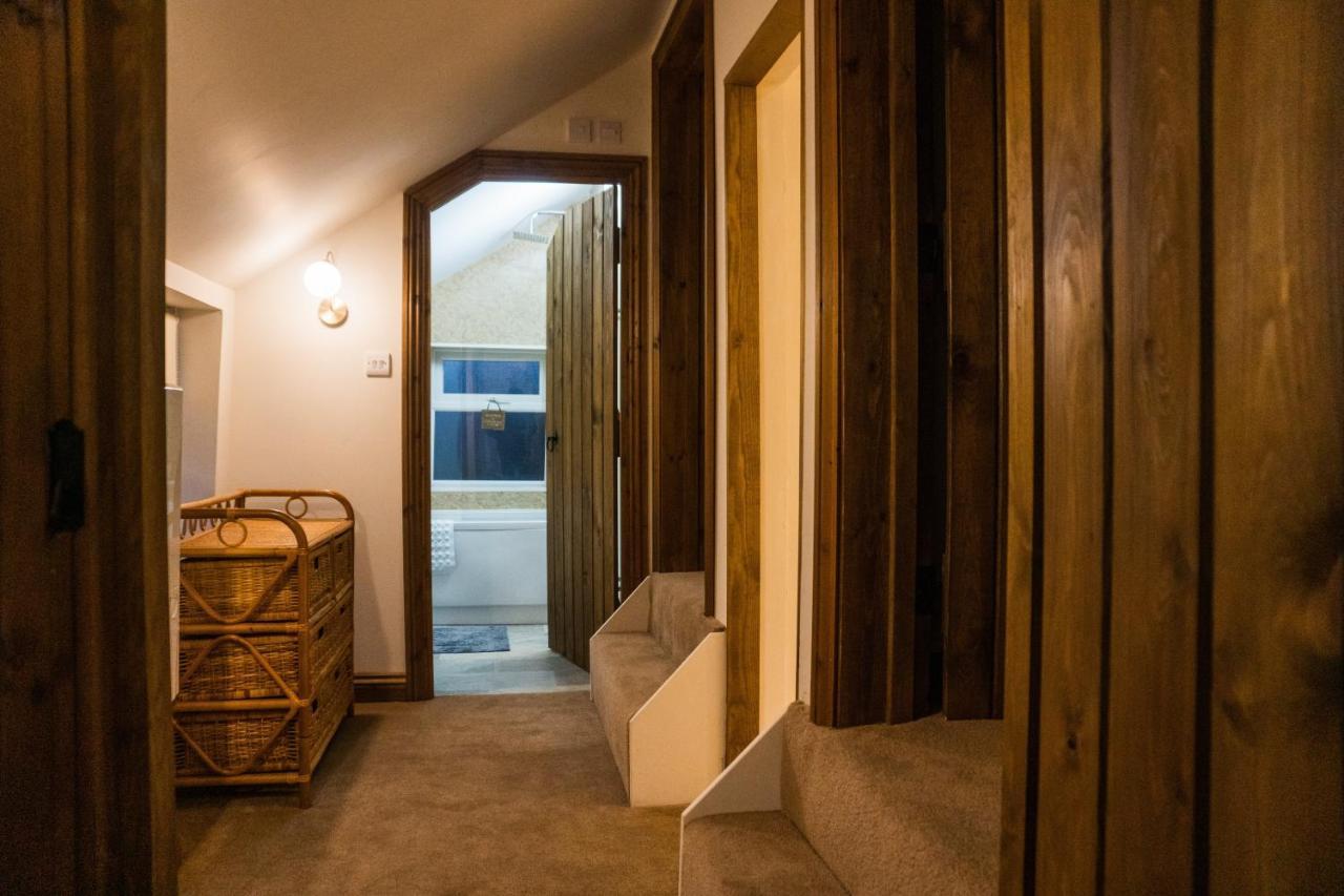 Hot Tub Pet Friendly Luxury Cosy Cottage, Near Withernsea And Patrington Welwick Kültér fotó