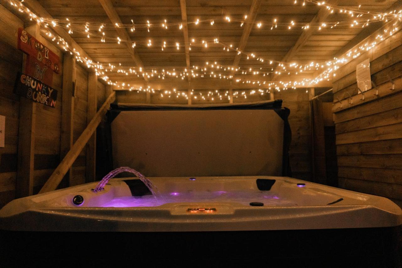 Hot Tub Pet Friendly Luxury Cosy Cottage, Near Withernsea And Patrington Welwick Kültér fotó