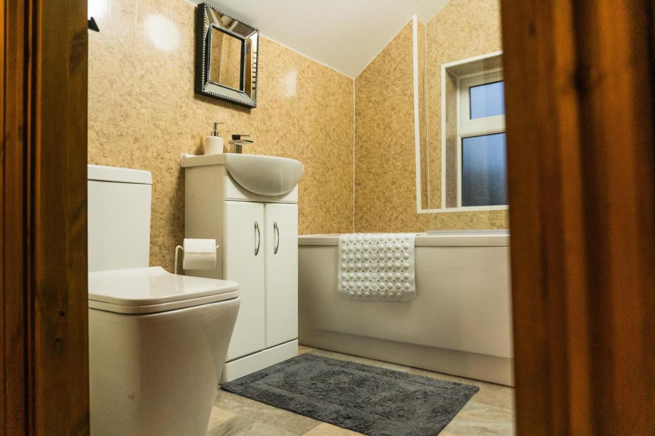 Hot Tub Pet Friendly Luxury Cosy Cottage, Near Withernsea And Patrington Welwick Kültér fotó